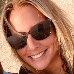 Meet your Posher, Sara